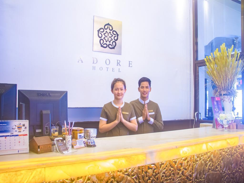 Adore Riverside Hotel بنوم بنه المظهر الخارجي الصورة