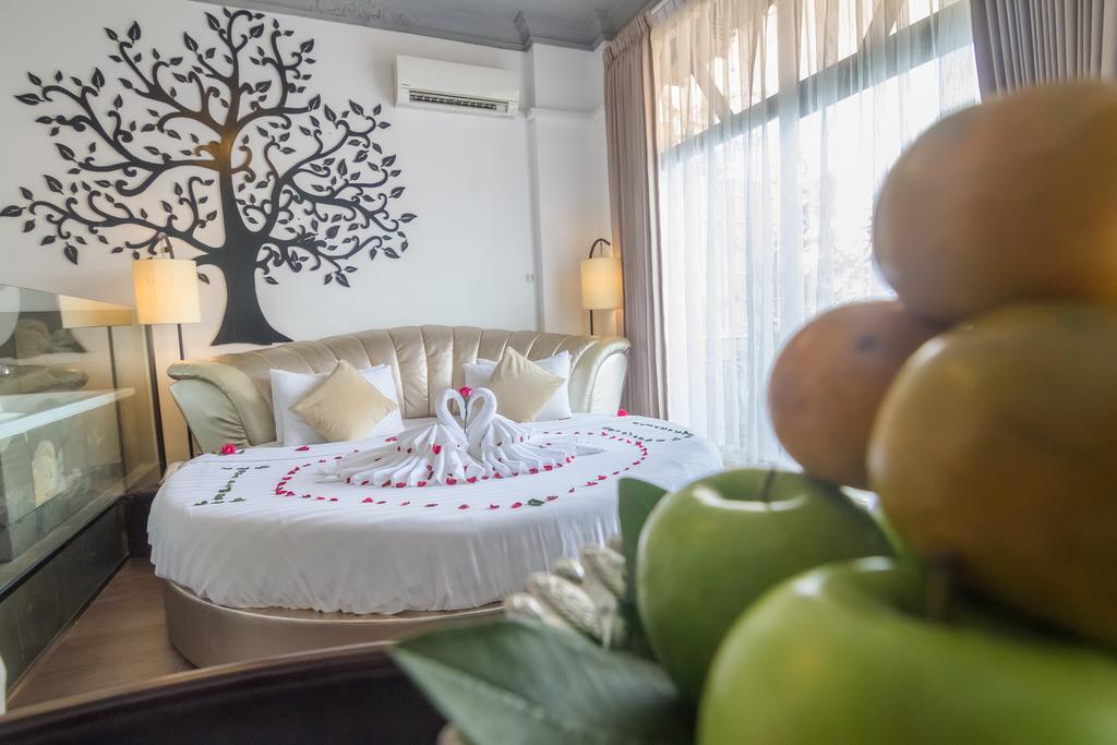 Adore Riverside Hotel بنوم بنه المظهر الخارجي الصورة